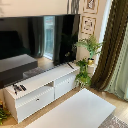 Apartamento Luxury Urban Tranquility At B1 *